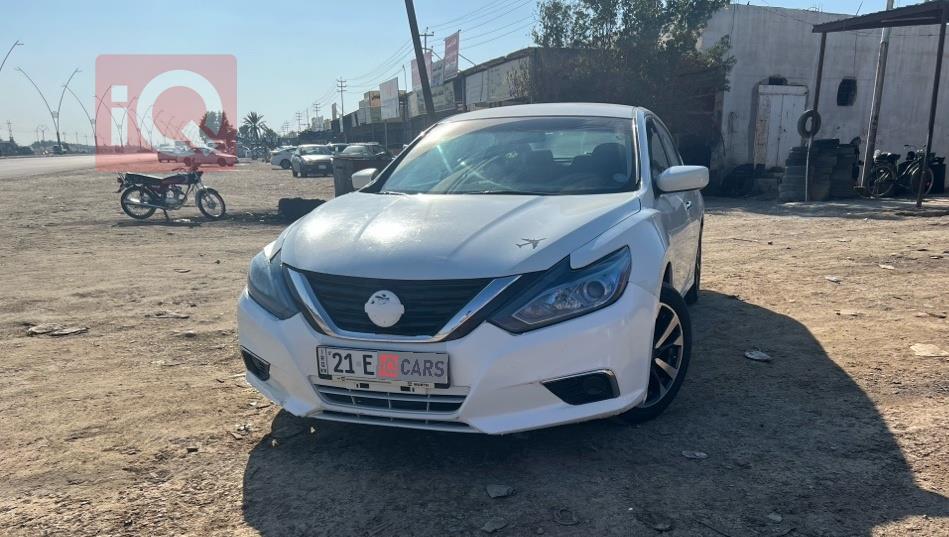 نيسان ألتيما